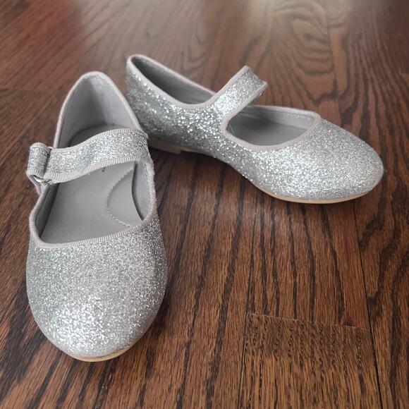 Cat & Jack Silver Glitter Sparkle Velcro Mary Jane Fancy Dress Shoe - Size 9 - Picture 2 of 8
